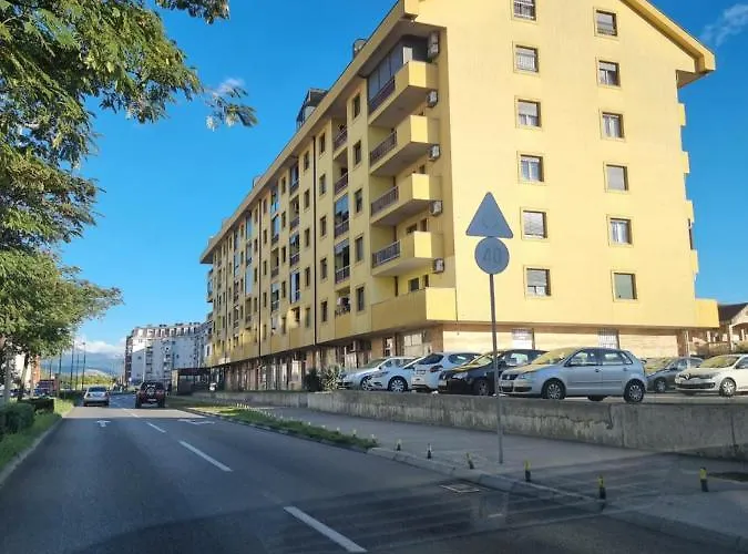 Oksana Apartment